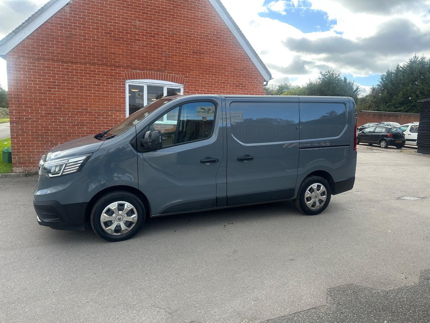 Used Renault Trafic 2022 for sale - 76991955: Photo 4
