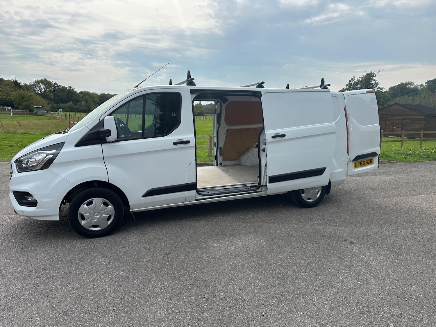 Used Ford Transit Custom 2018 for sale - 76647424: Photo 14