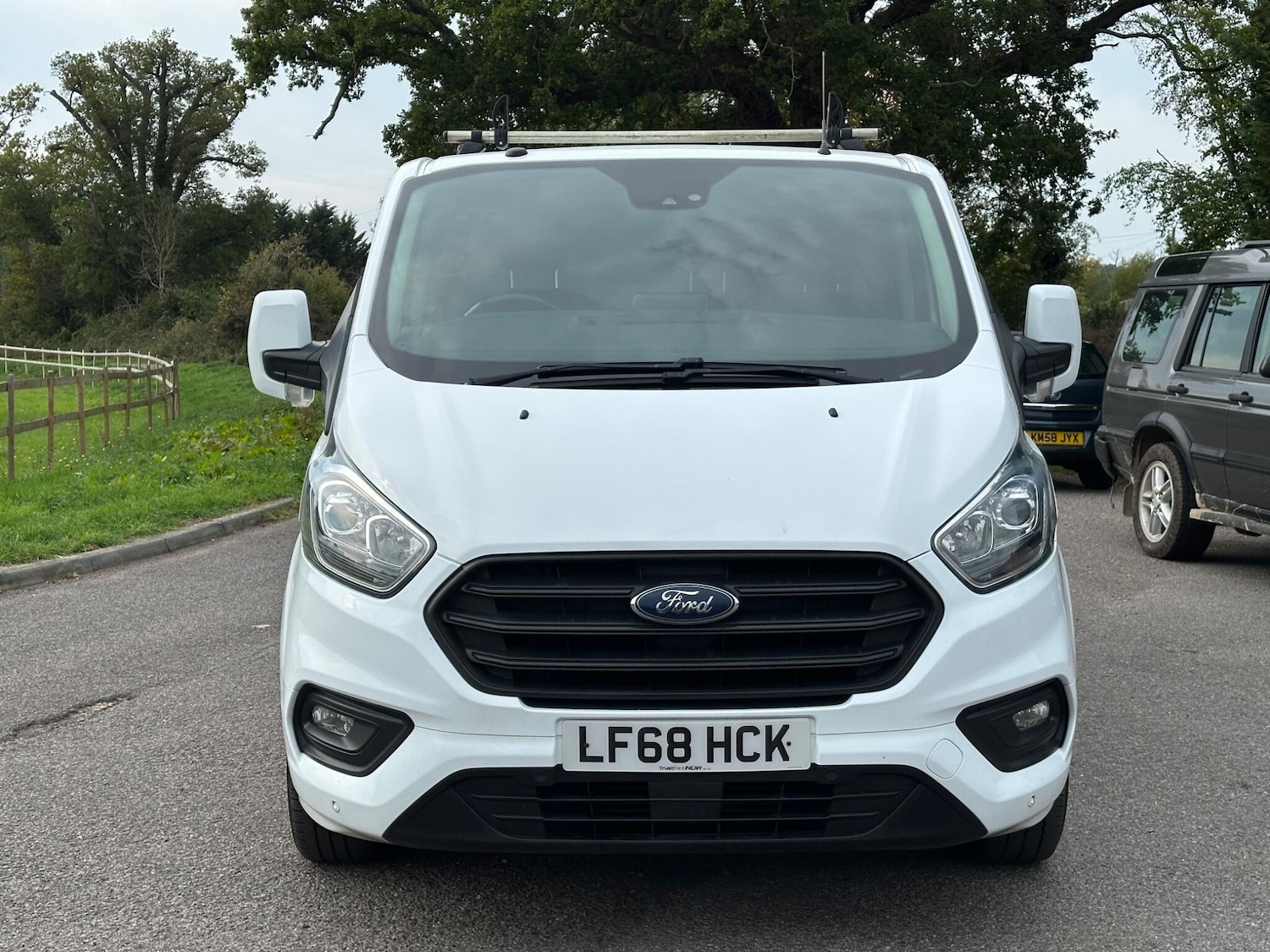Used Ford Transit Custom 2018 for sale - 76647424: Photo 2