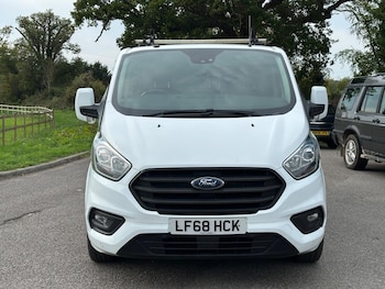 Used Ford Transit Custom 2018 for sale - 76647424: Photo