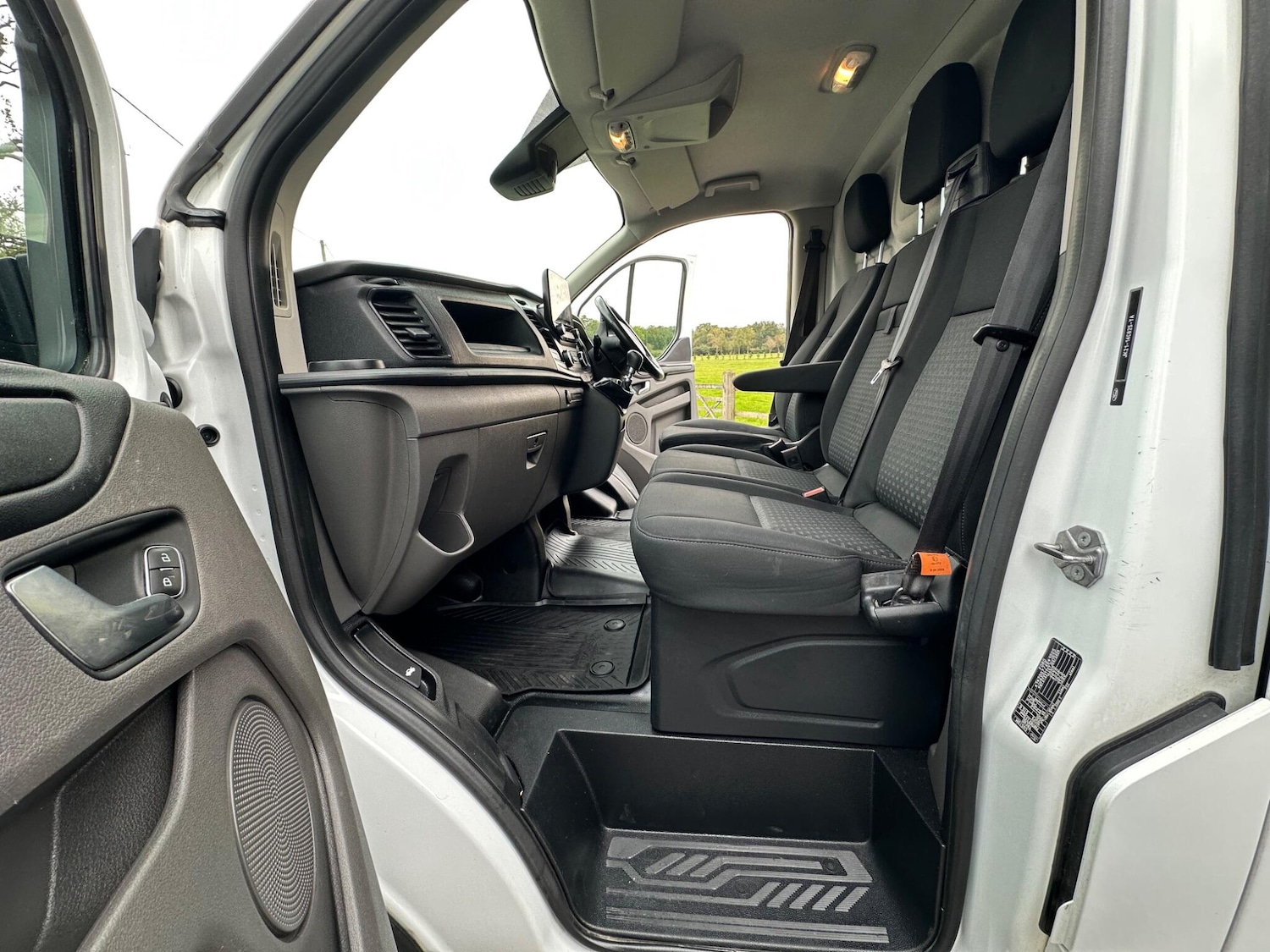 Used Ford Transit Custom 2018 for sale - 76647424: Photo 35