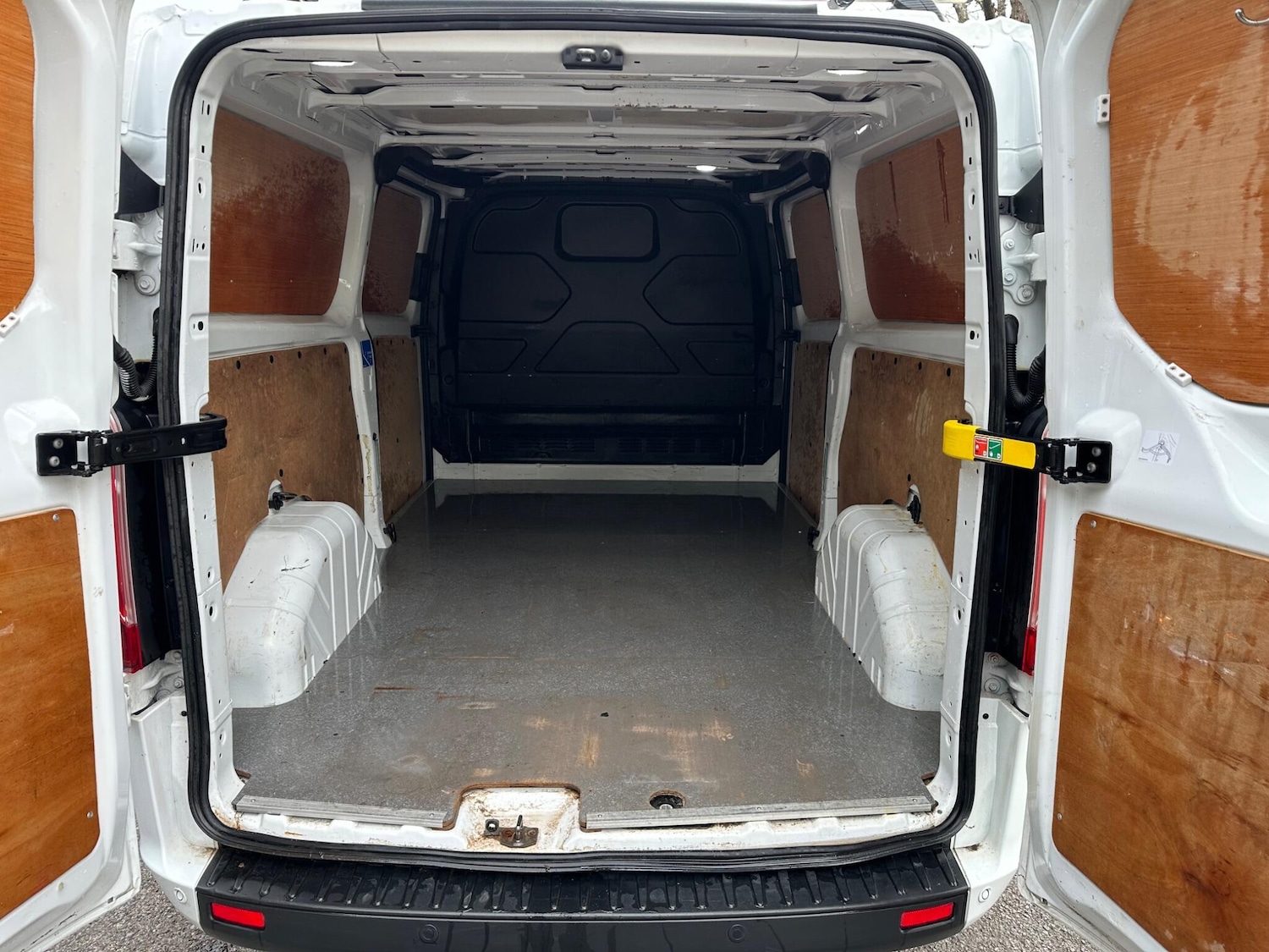 Used Ford Transit Custom 2018 for sale - 76647424: Photo 41