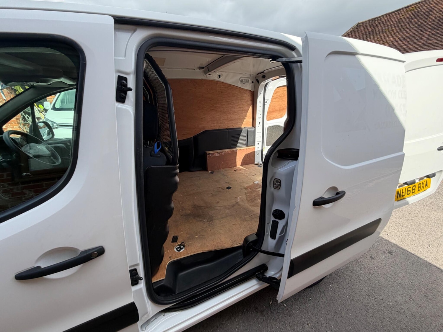 Used Peugeot Partner for sale - 78072090: Photo 42