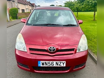 Used Toyota Corolla Verso 2006 for sale - 79408542: Photo
