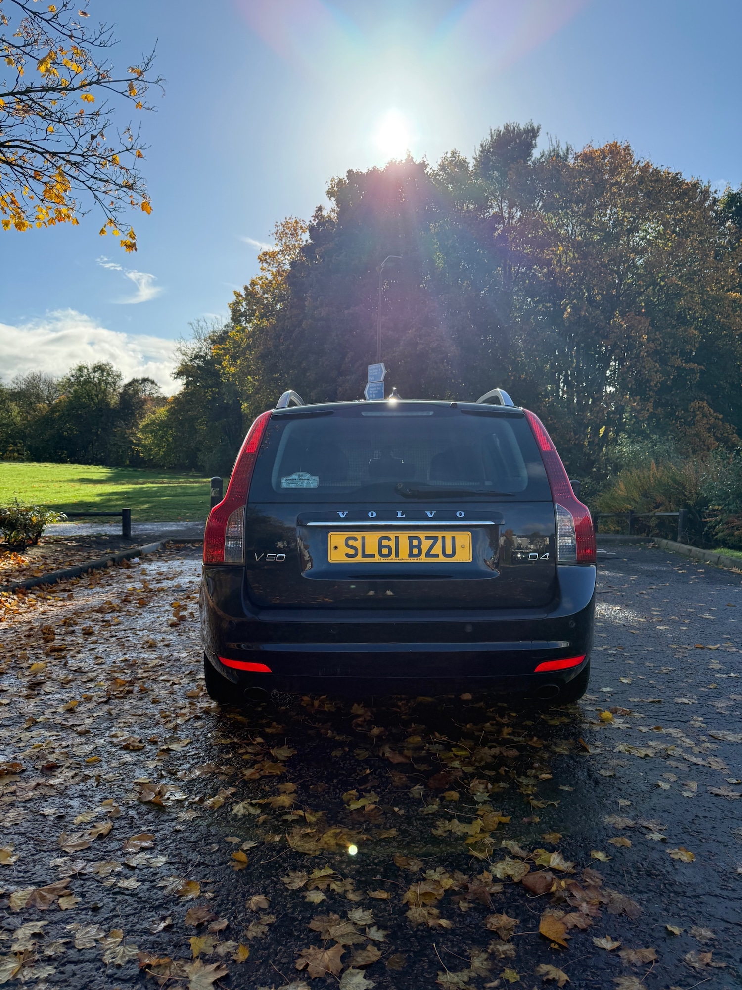 Used Volvo V50 2011 for sale - 76319808: Photo 2