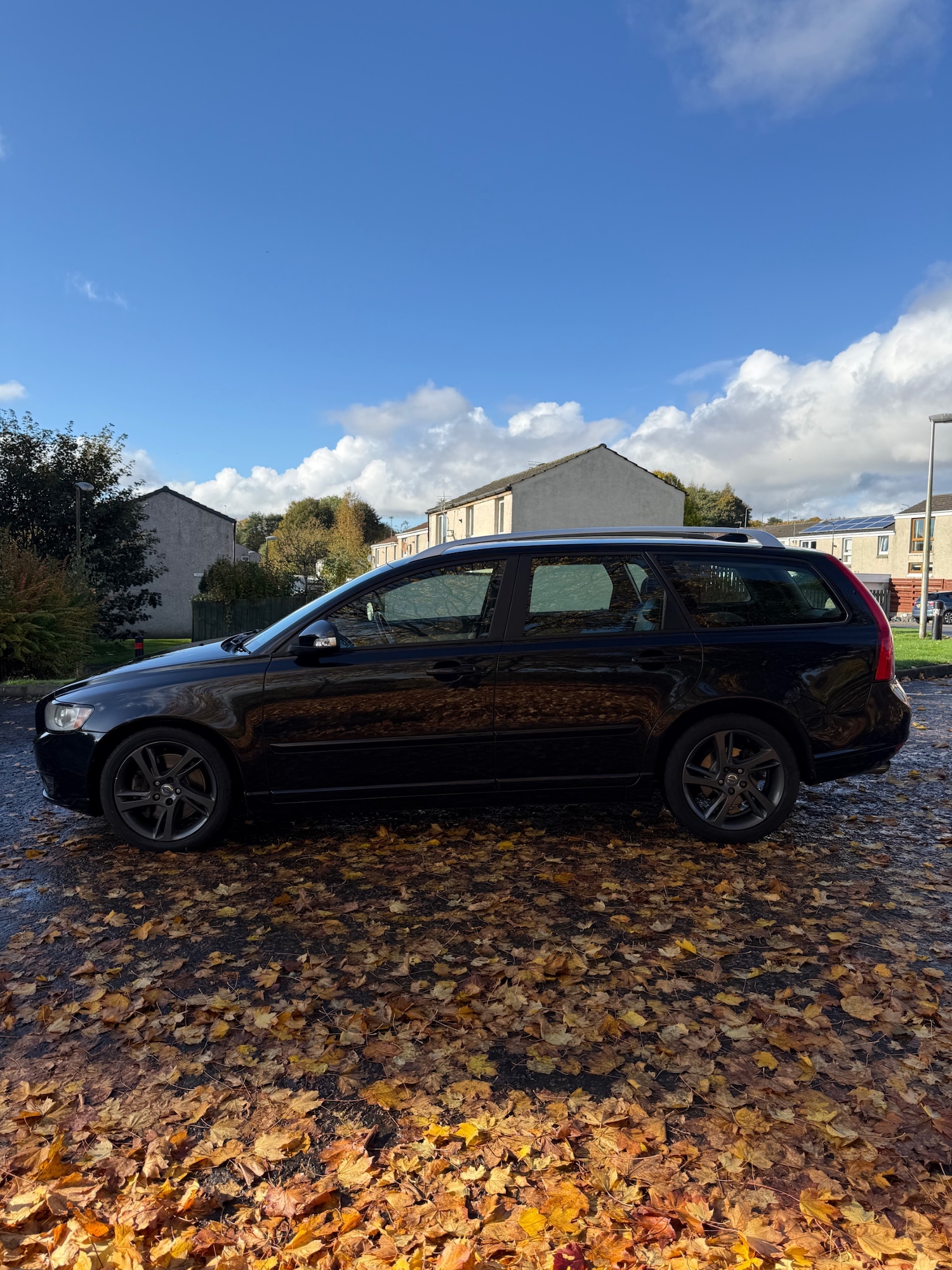 Used Volvo V50 2011 for sale - 76319808: Photo 4