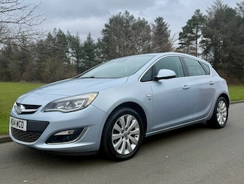 Used Vauxhall Astra 2014 for sale - 77605525: Photo
