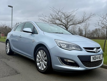 Used Vauxhall Astra 2014 for sale - 77605525: Photo