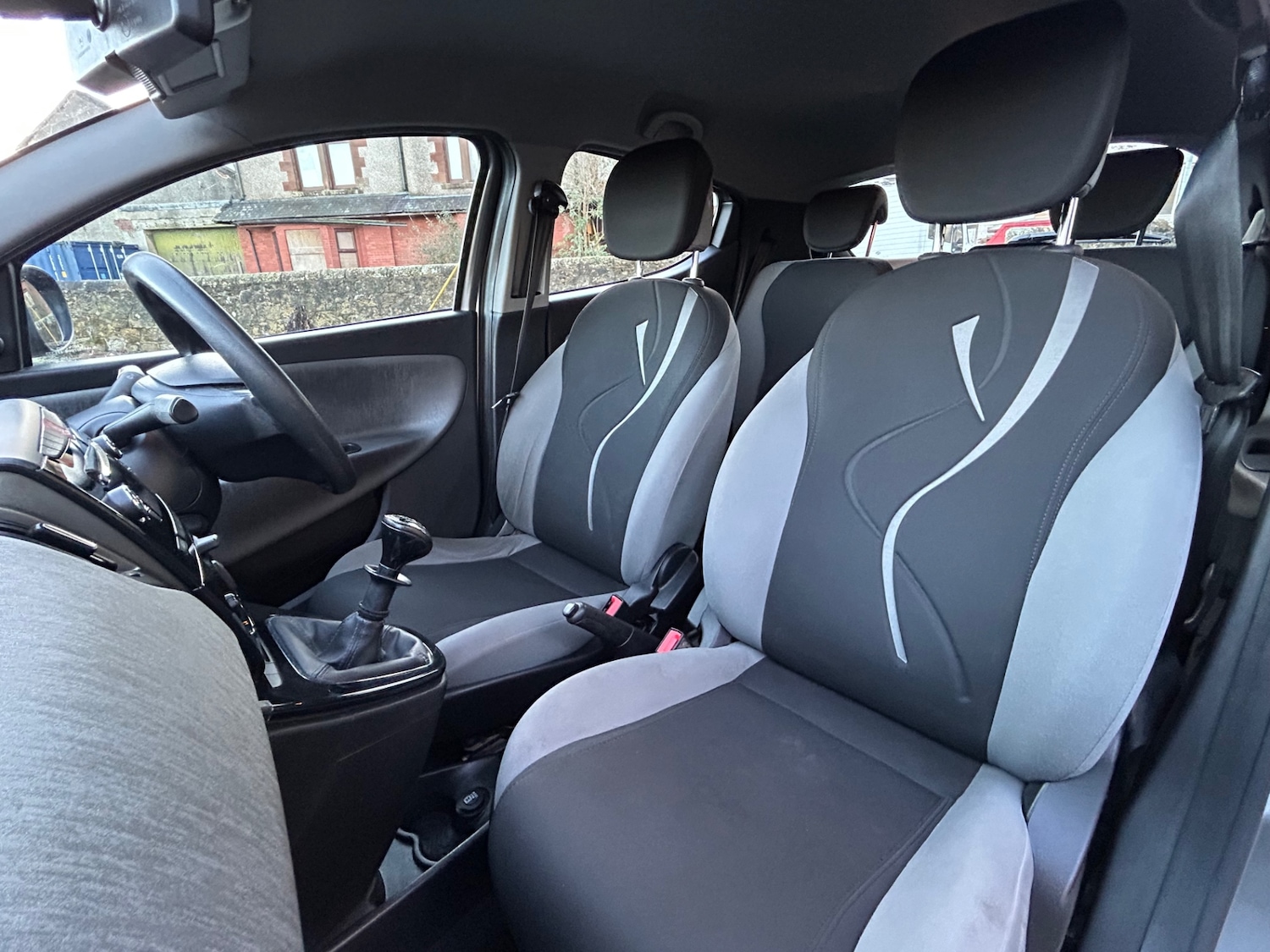 Used Chrysler Ypsilon 2014 for sale - 76696577: Photo 10