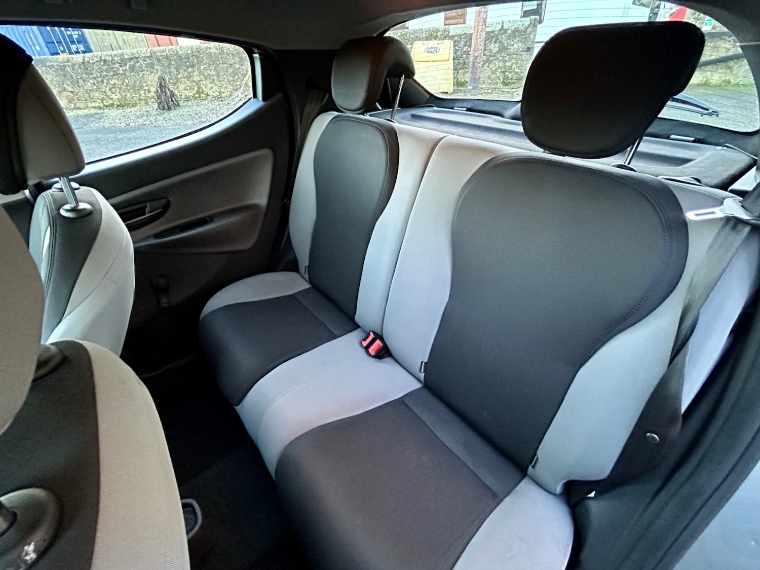 Used Chrysler Ypsilon 2014 for sale - 76696577: Photo 12