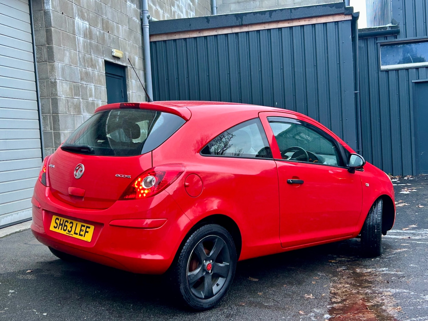 Used Vauxhall Corsa 2013 for sale - 76652931: Photo 3