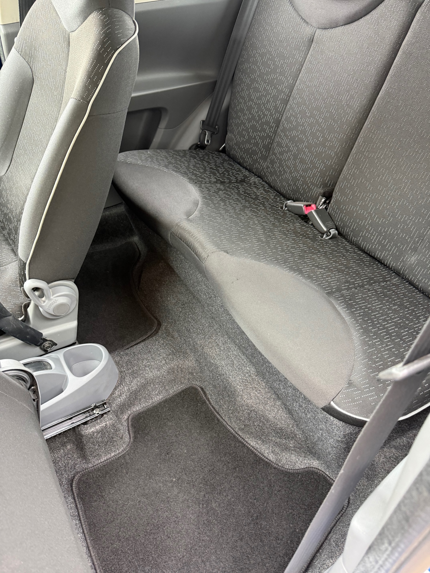 Used Peugeot 107 2011 for sale - 76171343: Photo 11