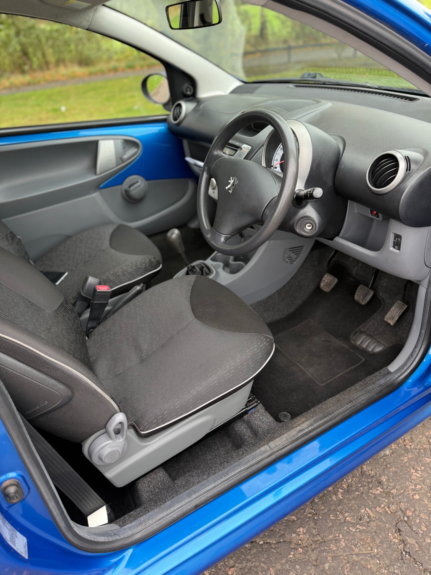 Used Peugeot 107 2011 for sale - 76171343: Photo 9