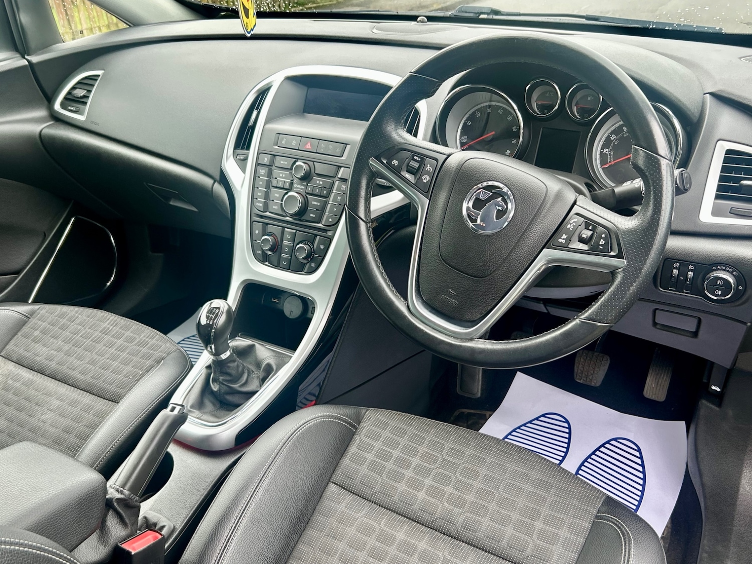 Used Vauxhall Astra GTC 2015 for sale - 78000028: Photo 11