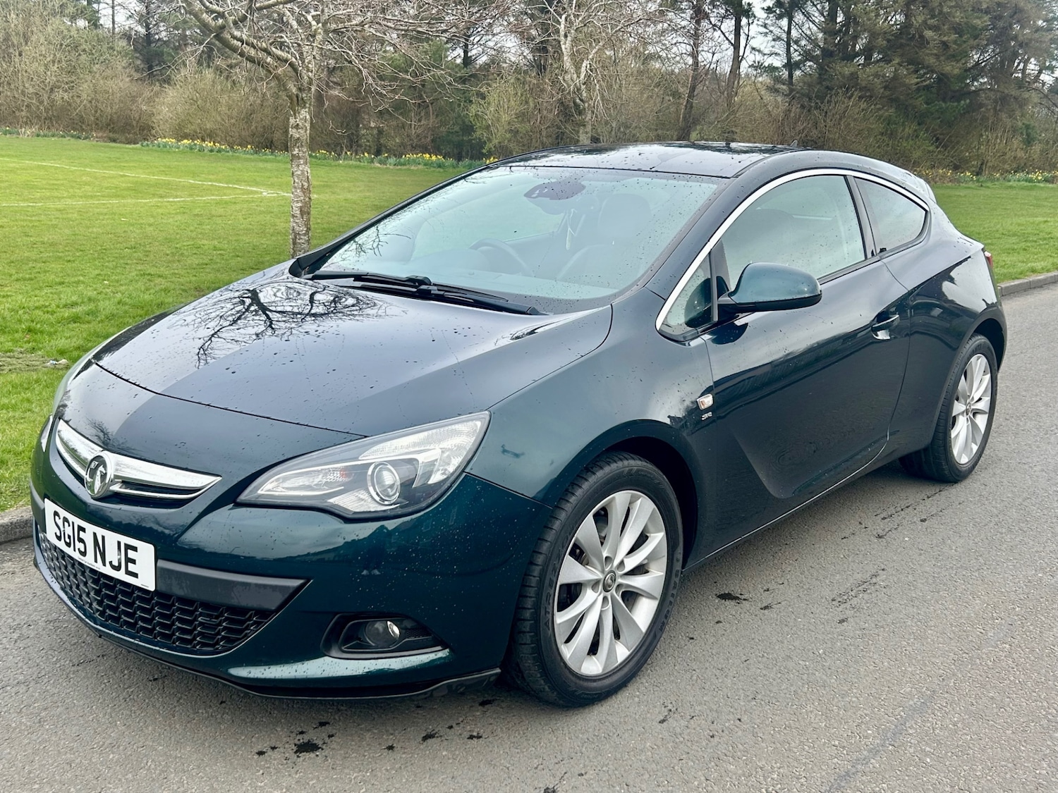 Used Vauxhall Astra GTC 2015 for sale - 78000028: Photo 2