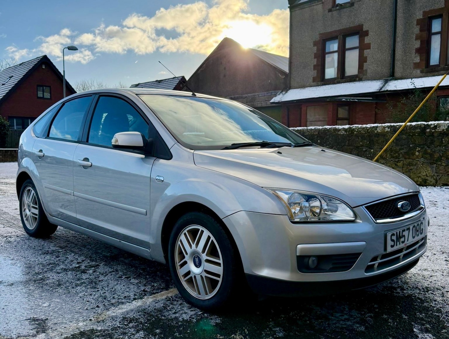 Used Ford Focus 2008 for sale - 76627933: Photo 2