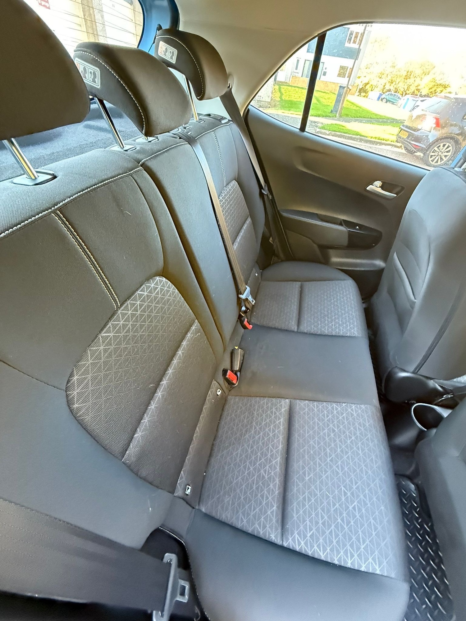 Used Kia Picanto 2019 for sale - 76890344: Photo 12