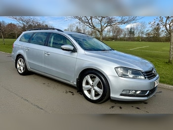 Used Volkswagen Passat 2012 for sale - 78434348: Photo