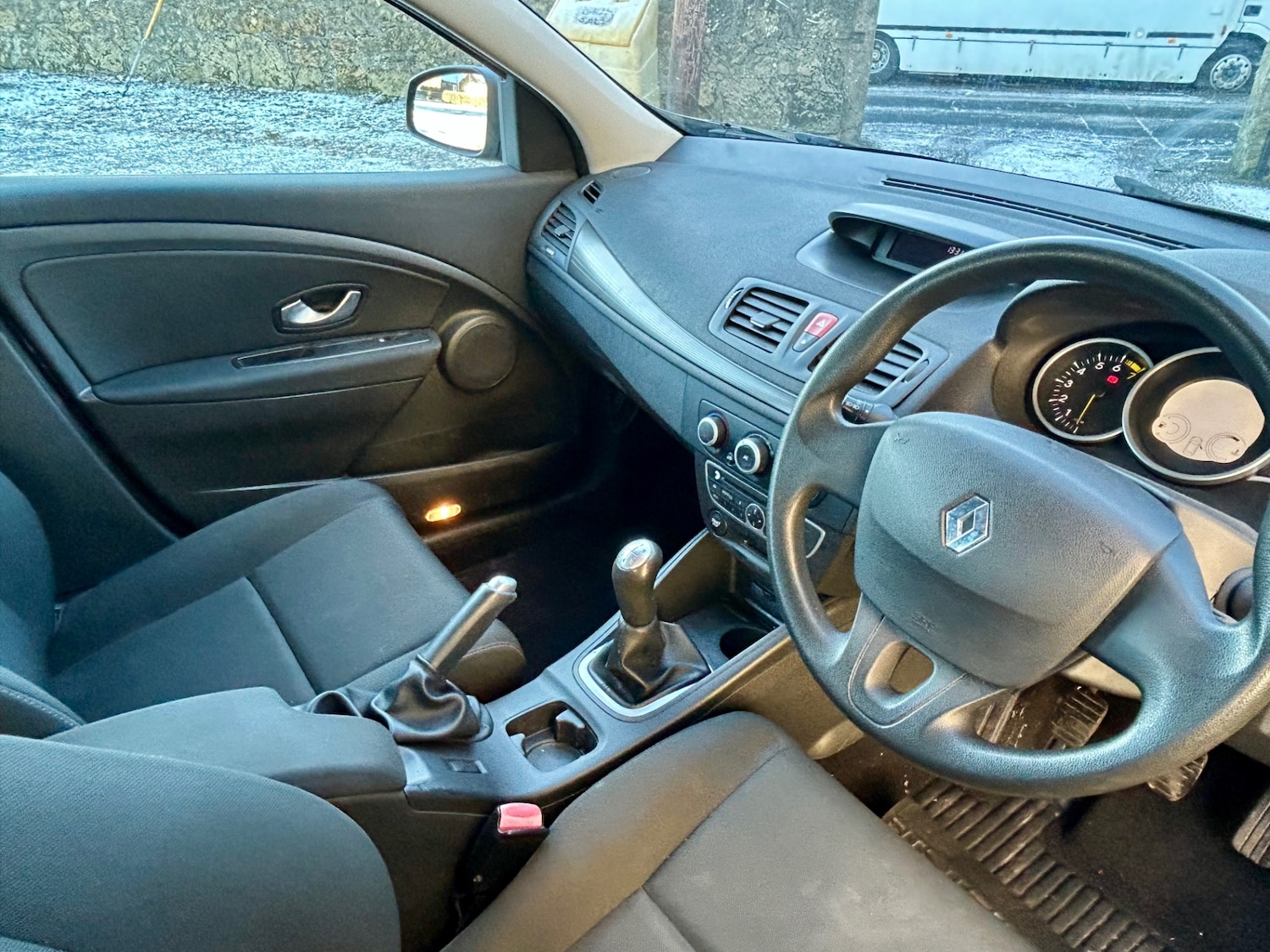 Used Renault Megane 2009 for sale - 77104685: Photo 11