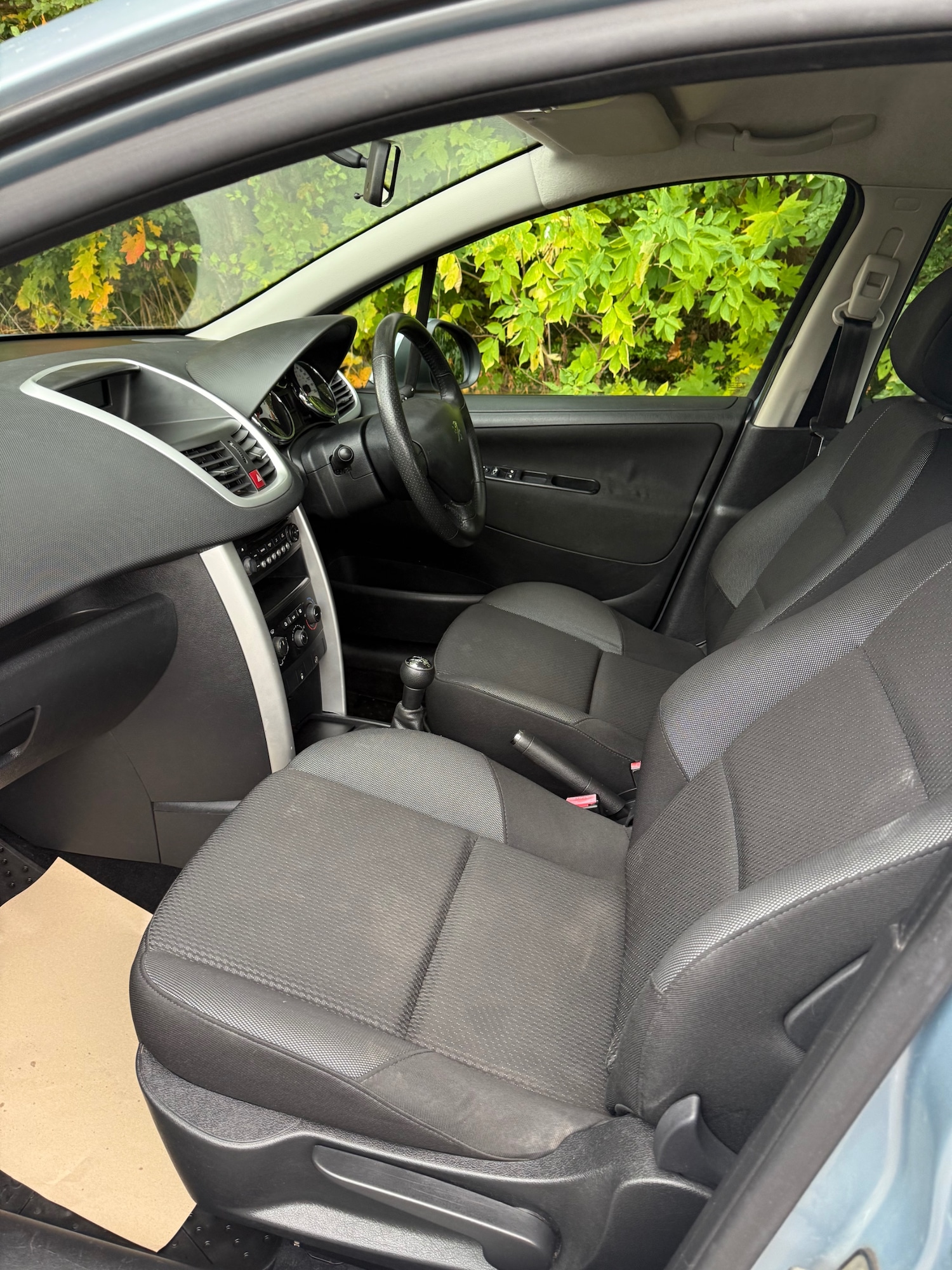Used Peugeot 207 2011 for sale - 76088446: Photo 10