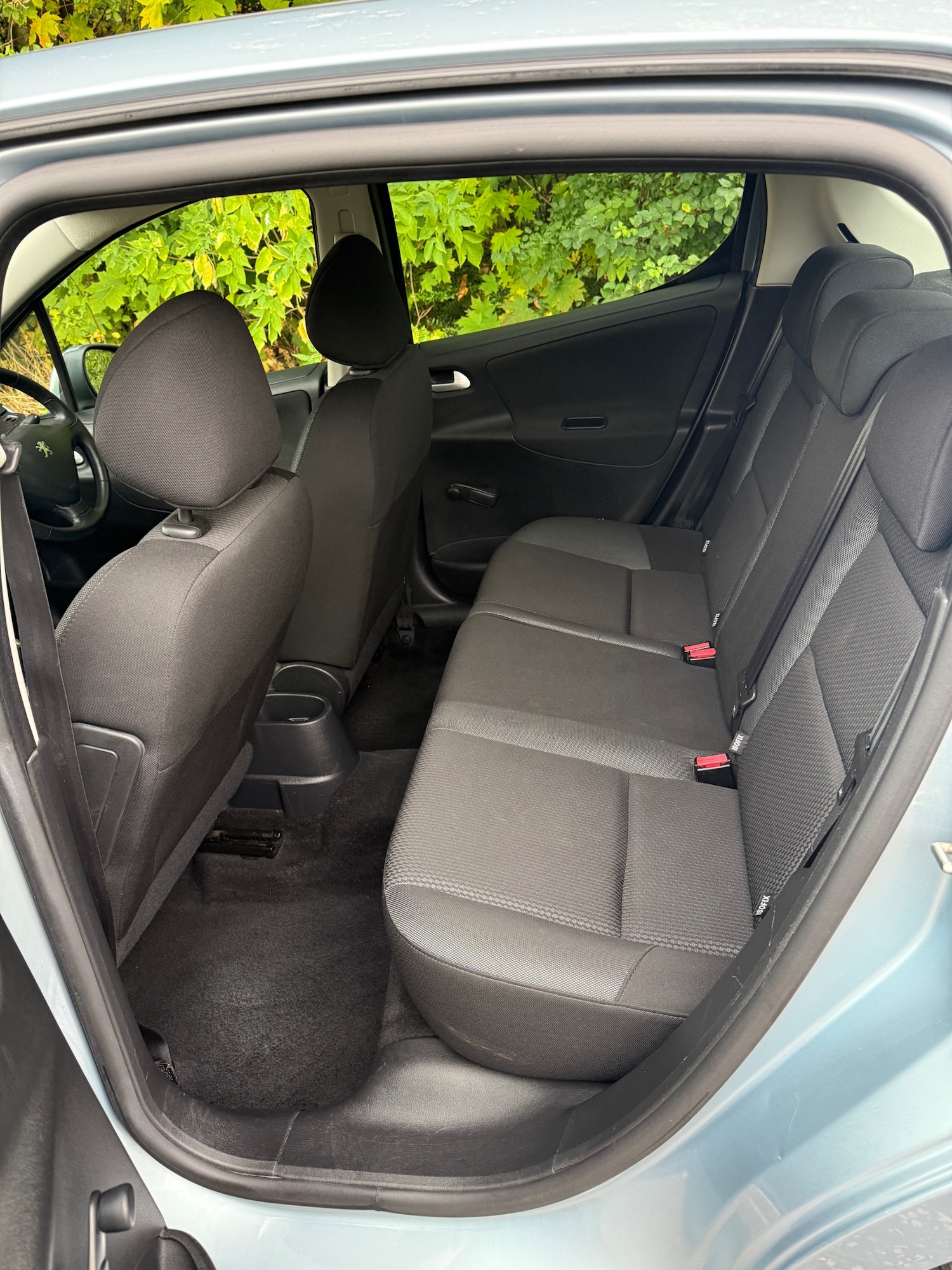Used Peugeot 207 2011 for sale - 76088446: Photo 11