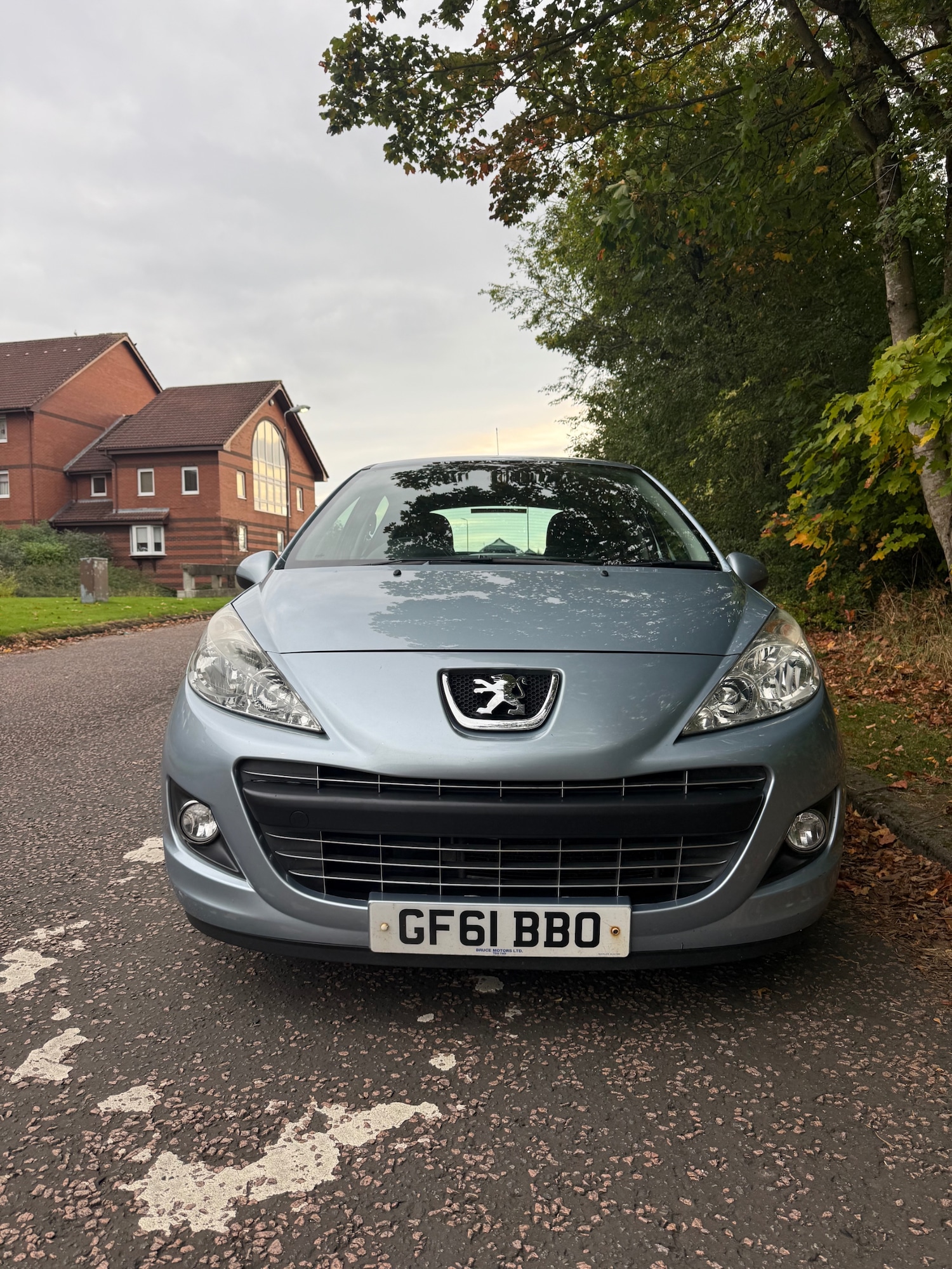 Used Peugeot 207 2011 for sale - 76088446: Photo 2