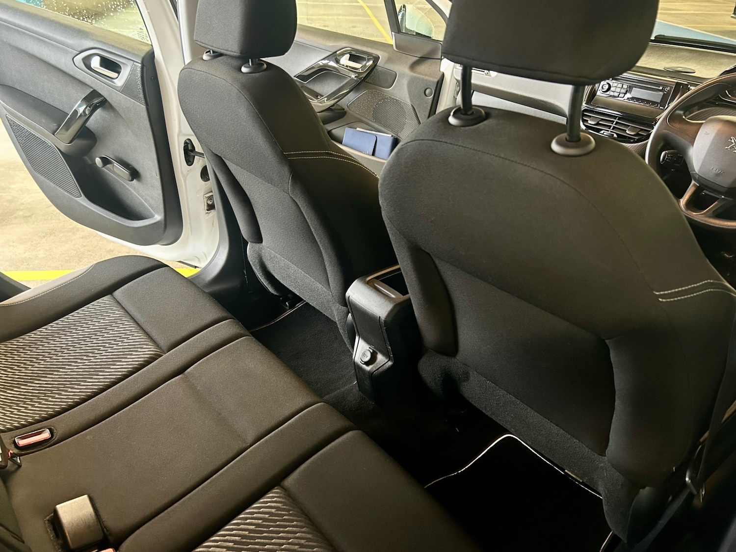 Used Peugeot 2008 2014 for sale - 76565727: Photo 14