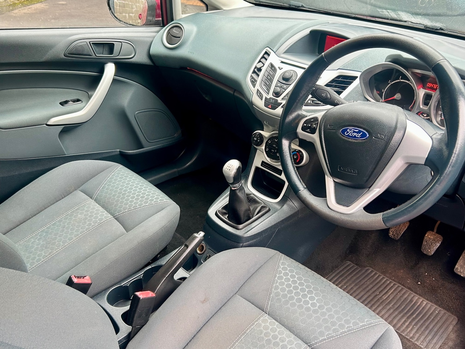 Used Ford Fiesta 2010 for sale - 77228357: Photo 10