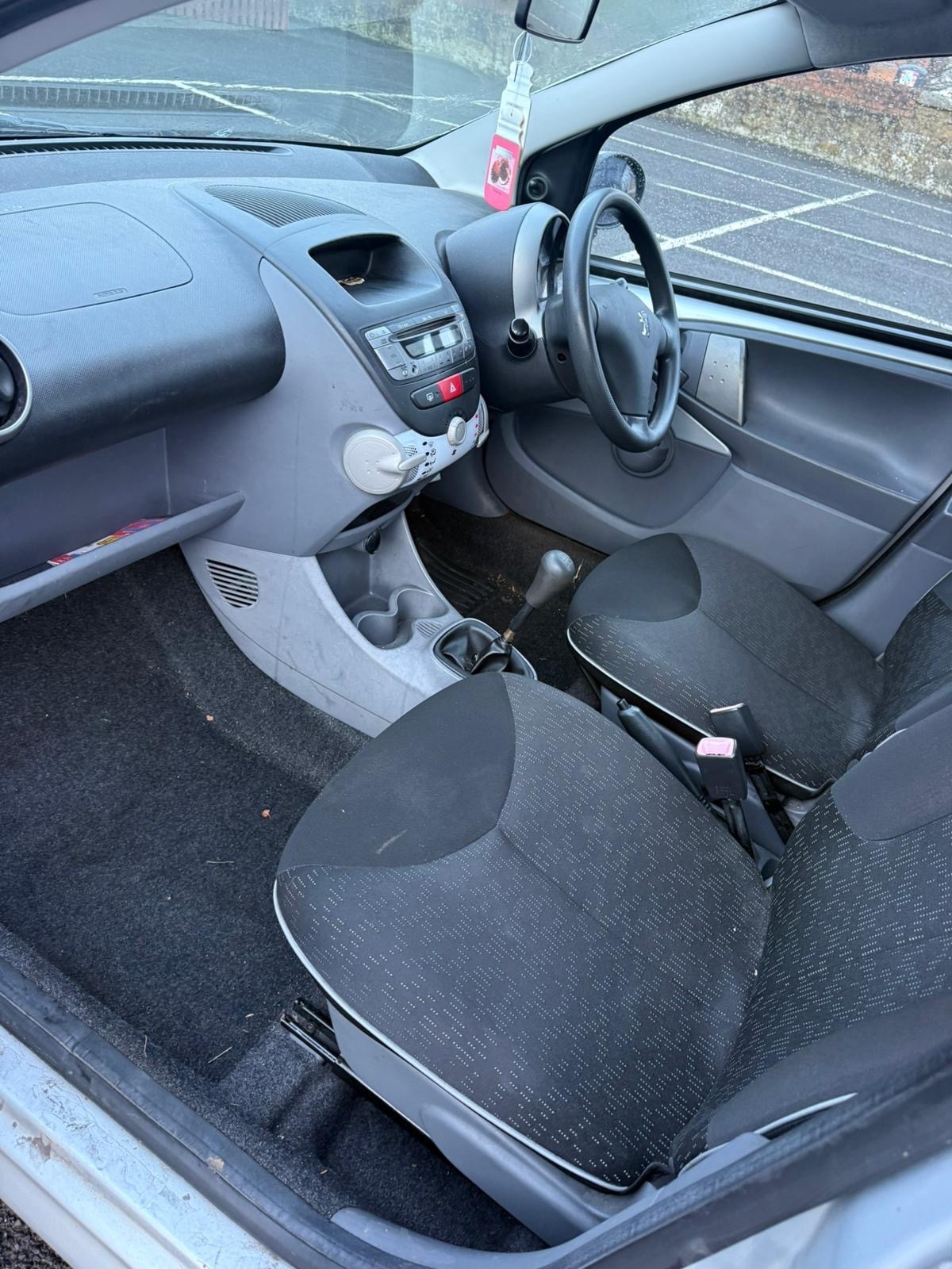 Used Peugeot 107 2010 for sale - 77271399: Photo 8