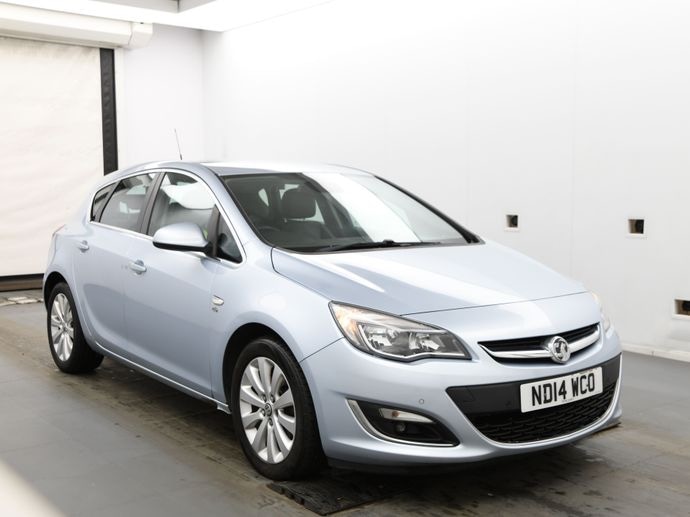 Used Vauxhall Astra 2014 for sale - 77277642: Photo 1