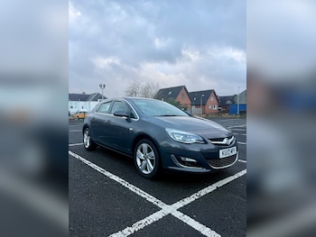 Vauxhall Astra feature image