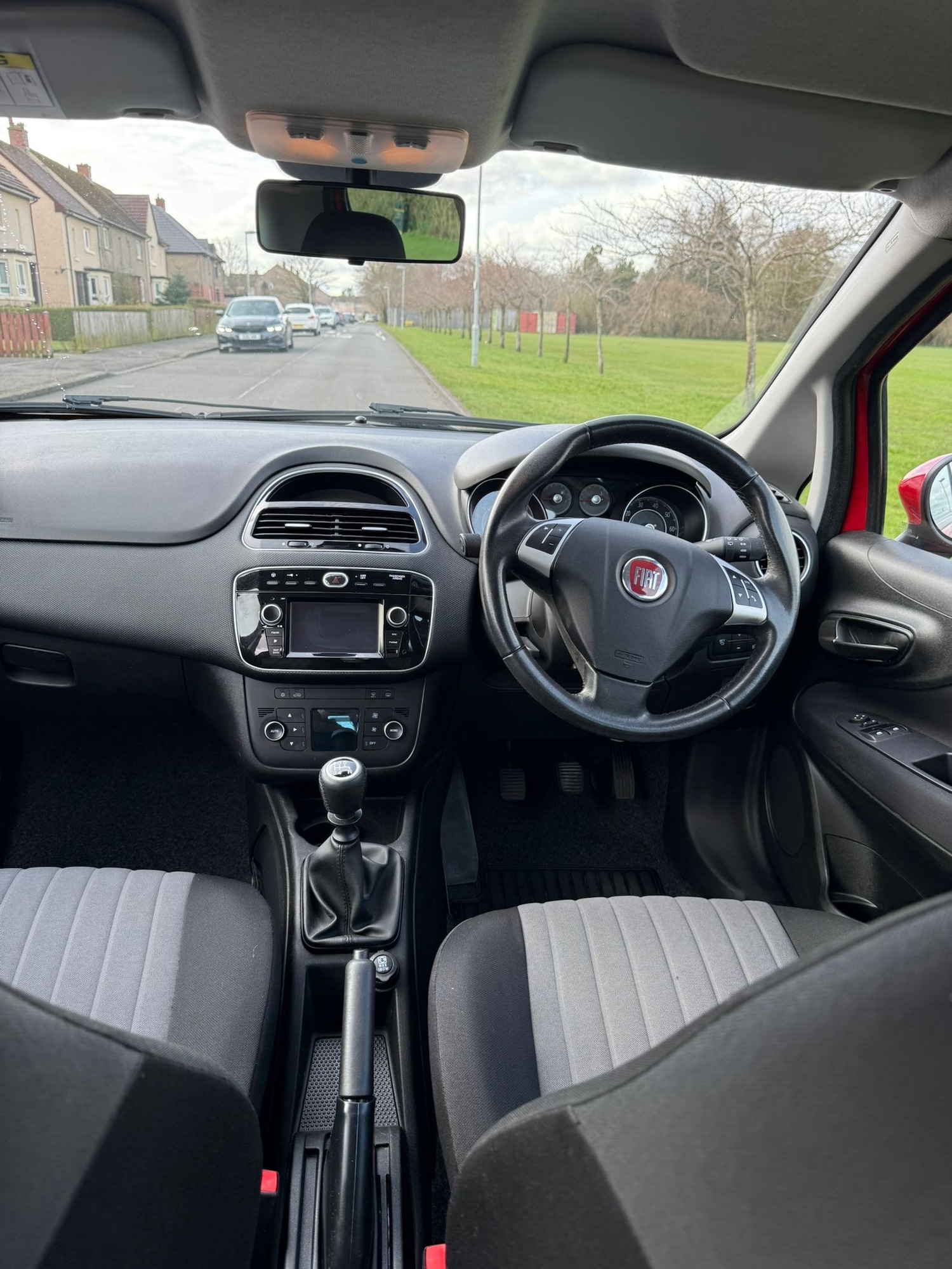 Used Fiat Punto 2017 for sale - 77935248: Photo 12