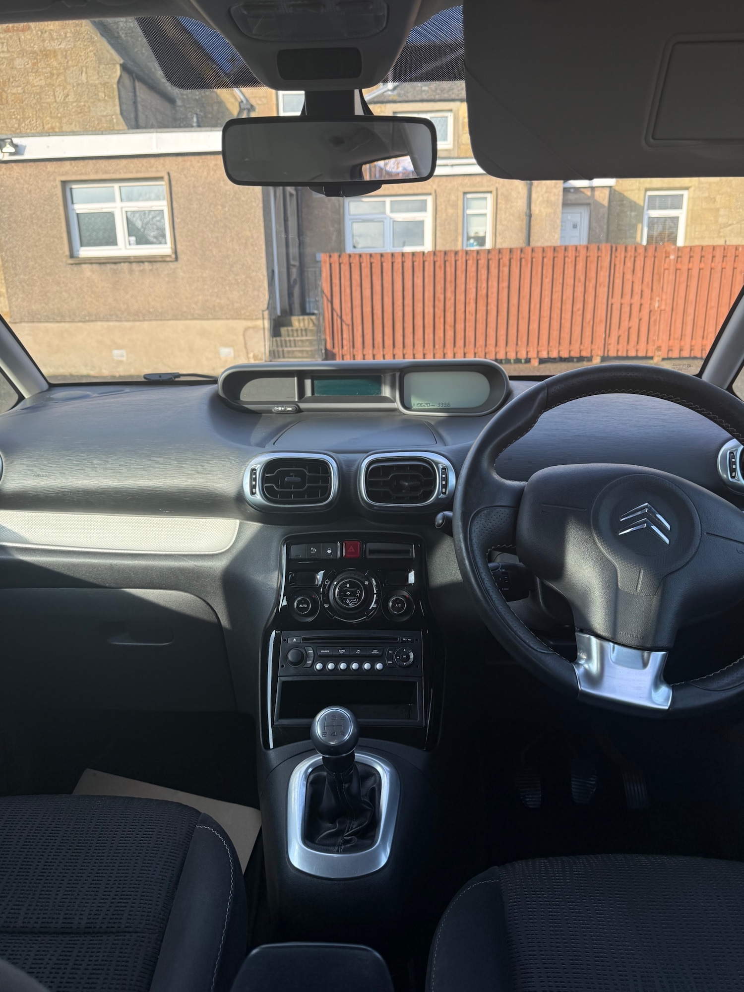 Used Citroen C3 Picasso 2011 for sale - 76536915: Photo 13