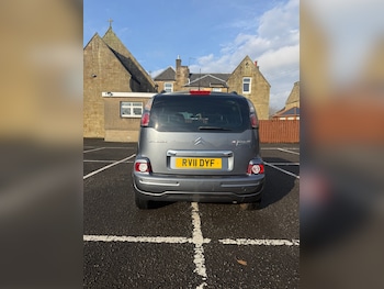 Used Citroen C3 Picasso 2011 for sale - 76536915: Photo