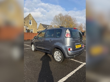 Used Citroen C3 Picasso 2011 for sale - 76536915: Photo