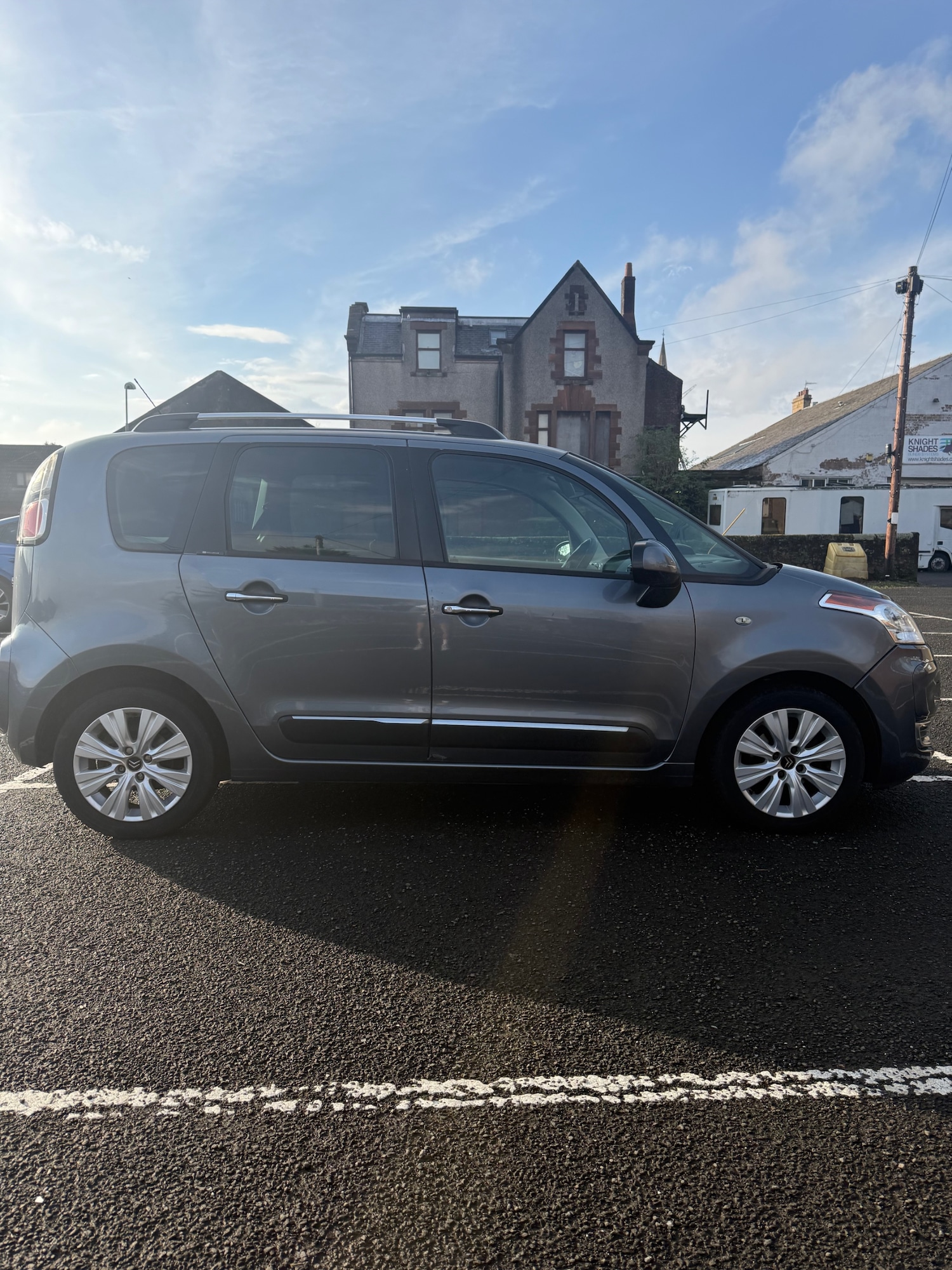 Used Citroen C3 Picasso 2011 for sale - 76536915: Photo 7
