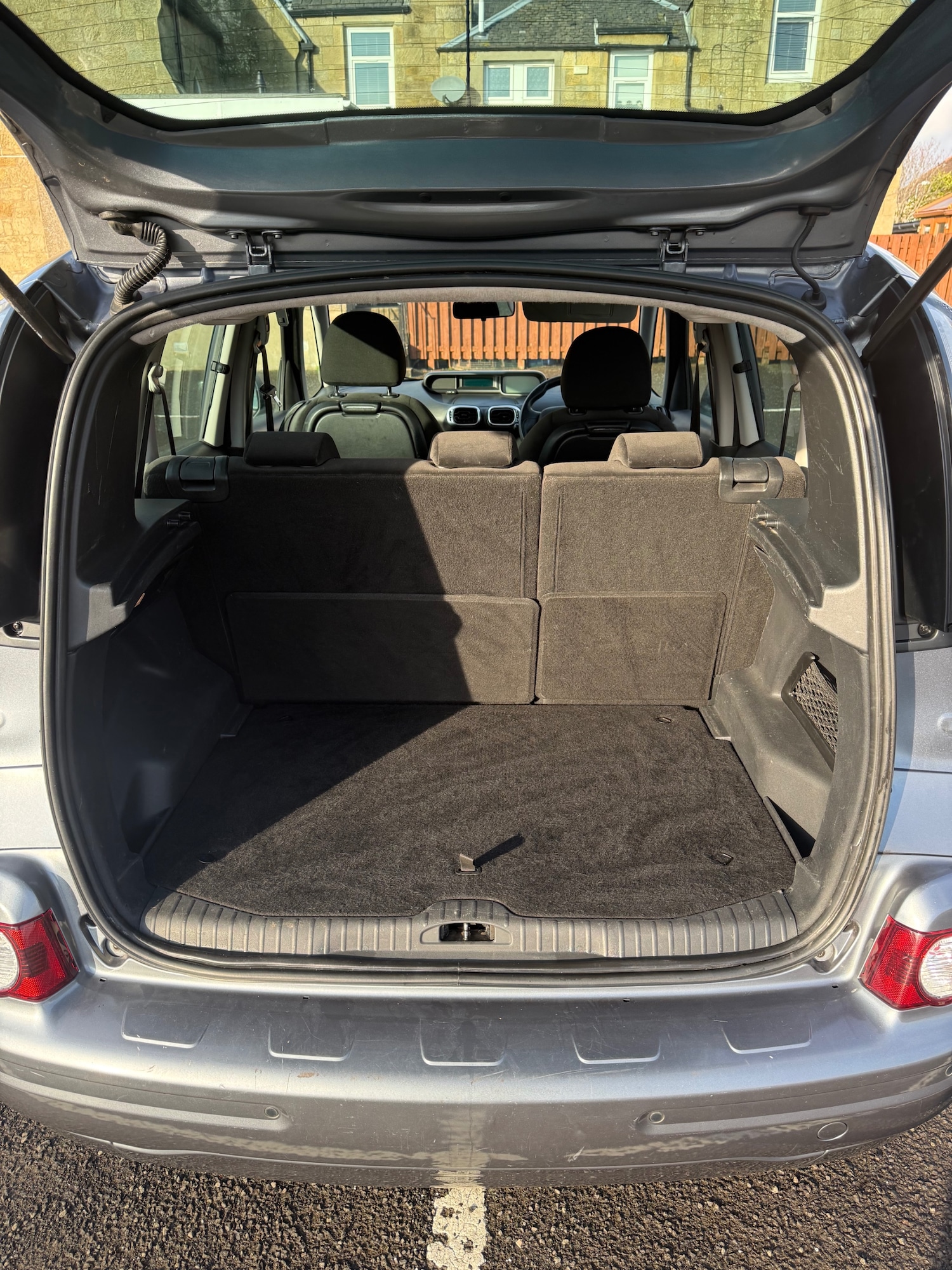 Used Citroen C3 Picasso 2011 for sale - 76536915: Photo 9