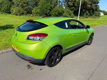 Used Renault Megane 2010 for sale - 79197769: Photo