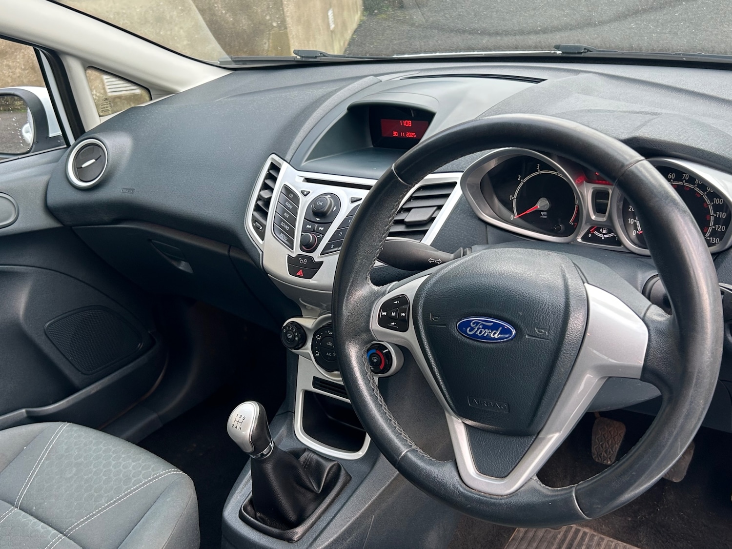Used Ford Fiesta 2012 for sale - 76762598: Photo 11