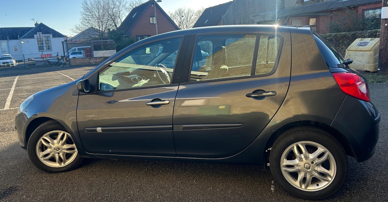 Used Renault Clio 2007 for sale - 76606018: Photo 3