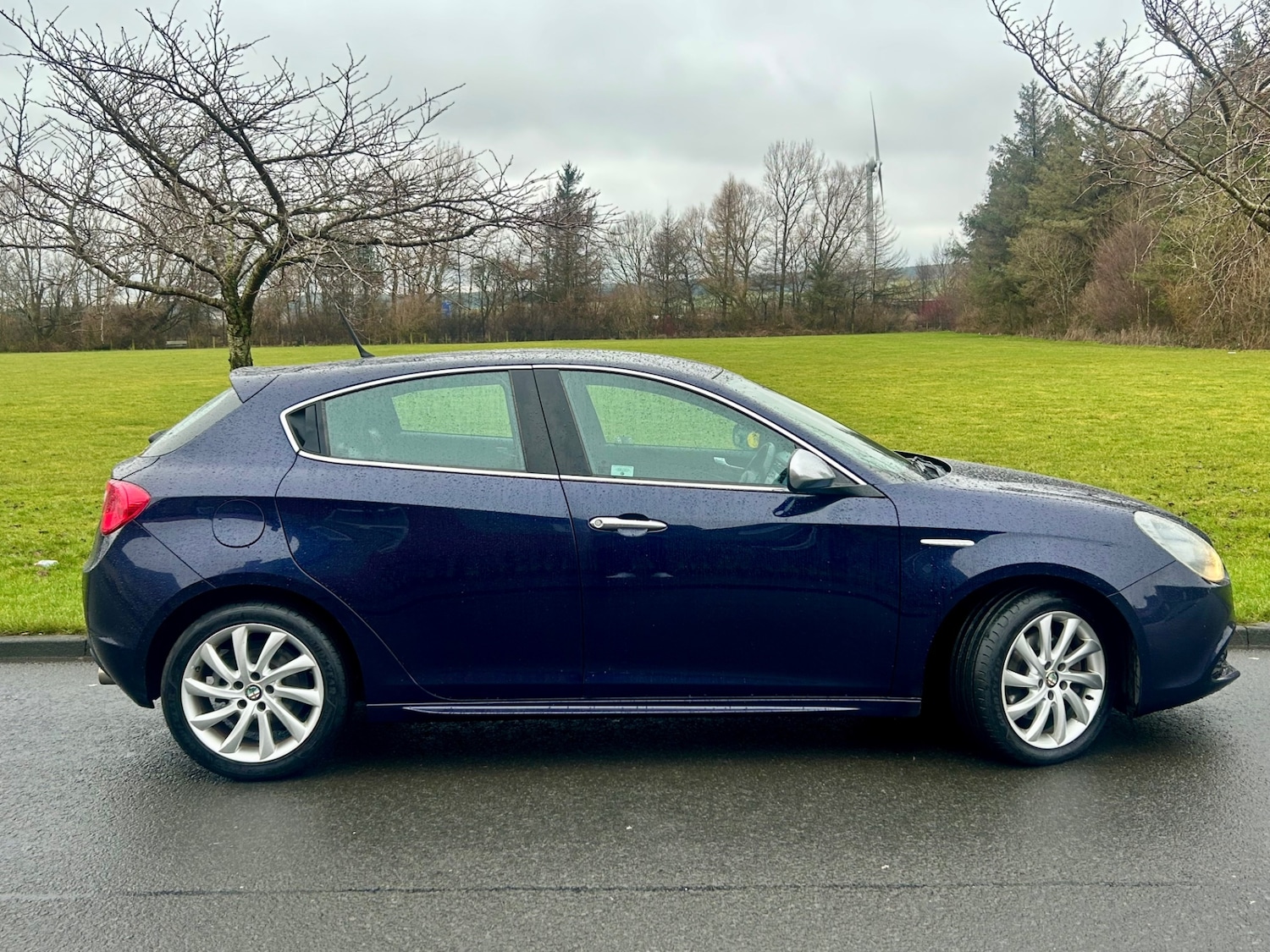 Used Alfa Romeo Giulietta 2011 for sale - 77432574: Photo 5