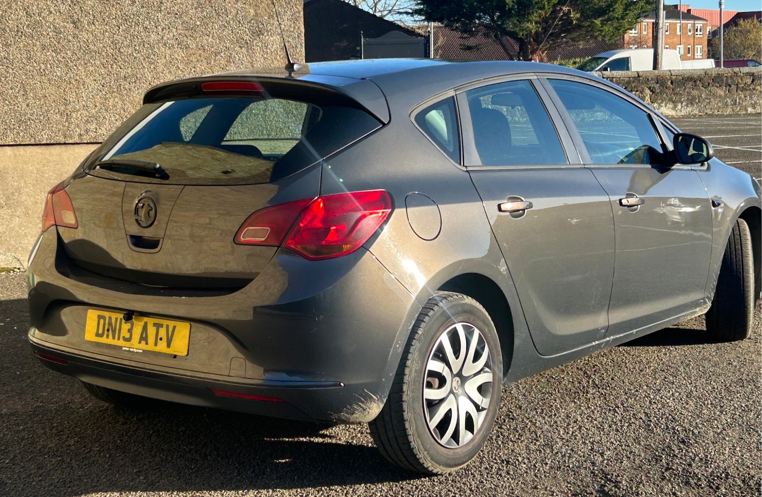 Used Vauxhall Astra 2013 for sale - 76606028: Photo 3