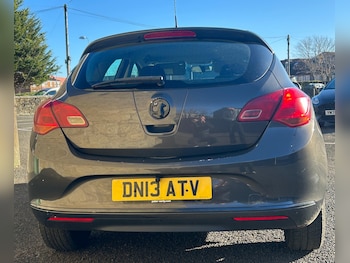Used Vauxhall Astra 2013 for sale - 76606028: Photo