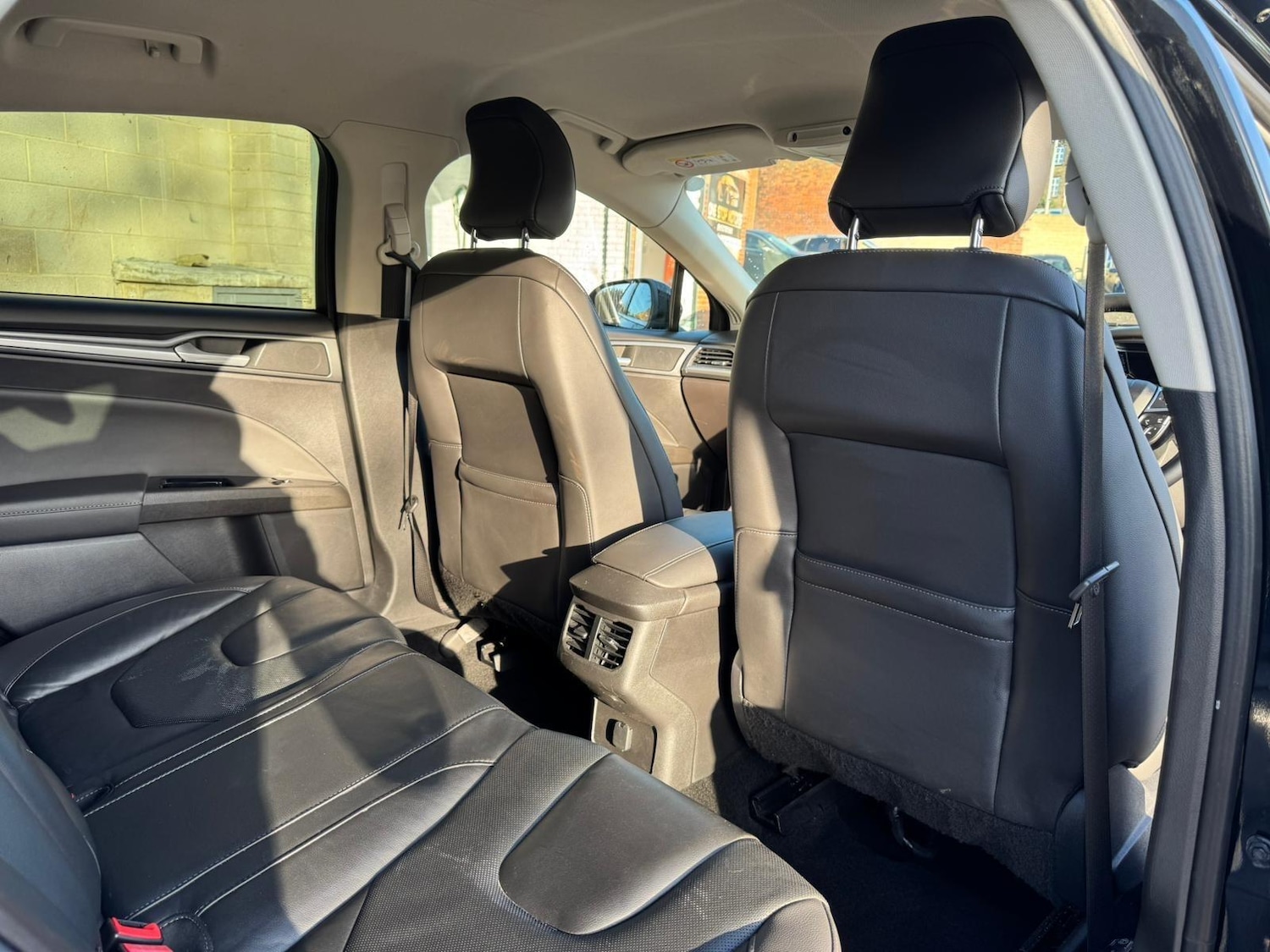 Used Ford Mondeo 2016 for sale - 77229901: Photo 25