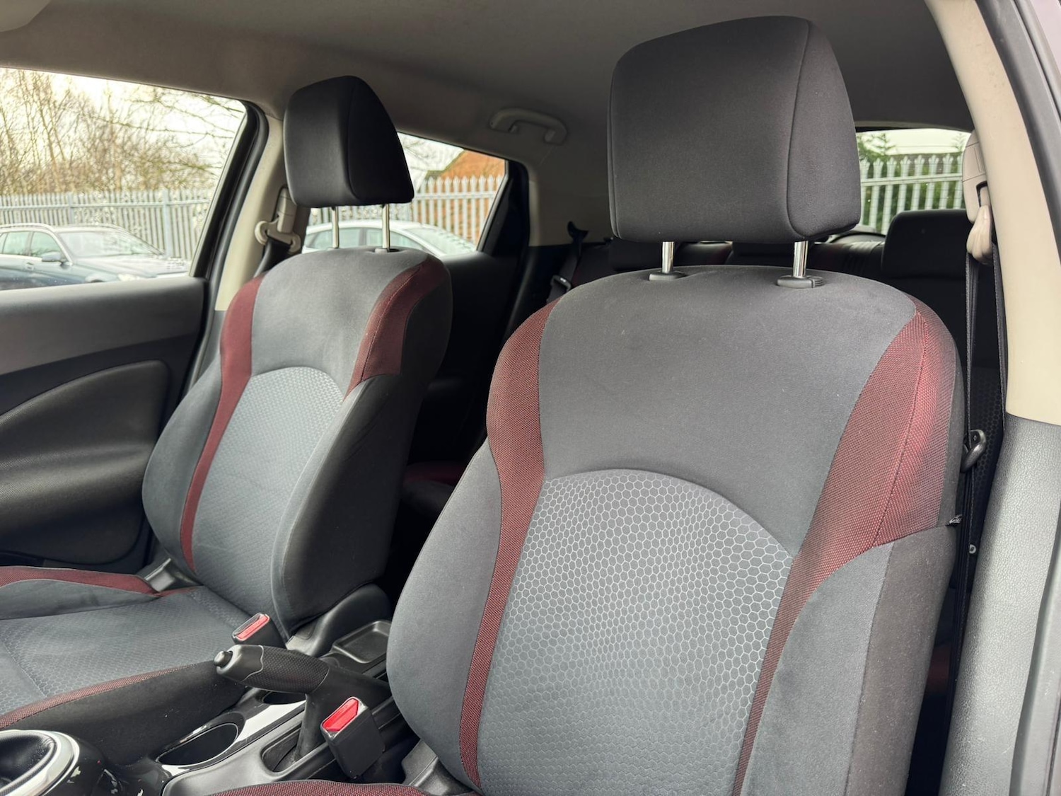 Used Nissan Juke 2014 for sale - 77625714: Photo 27