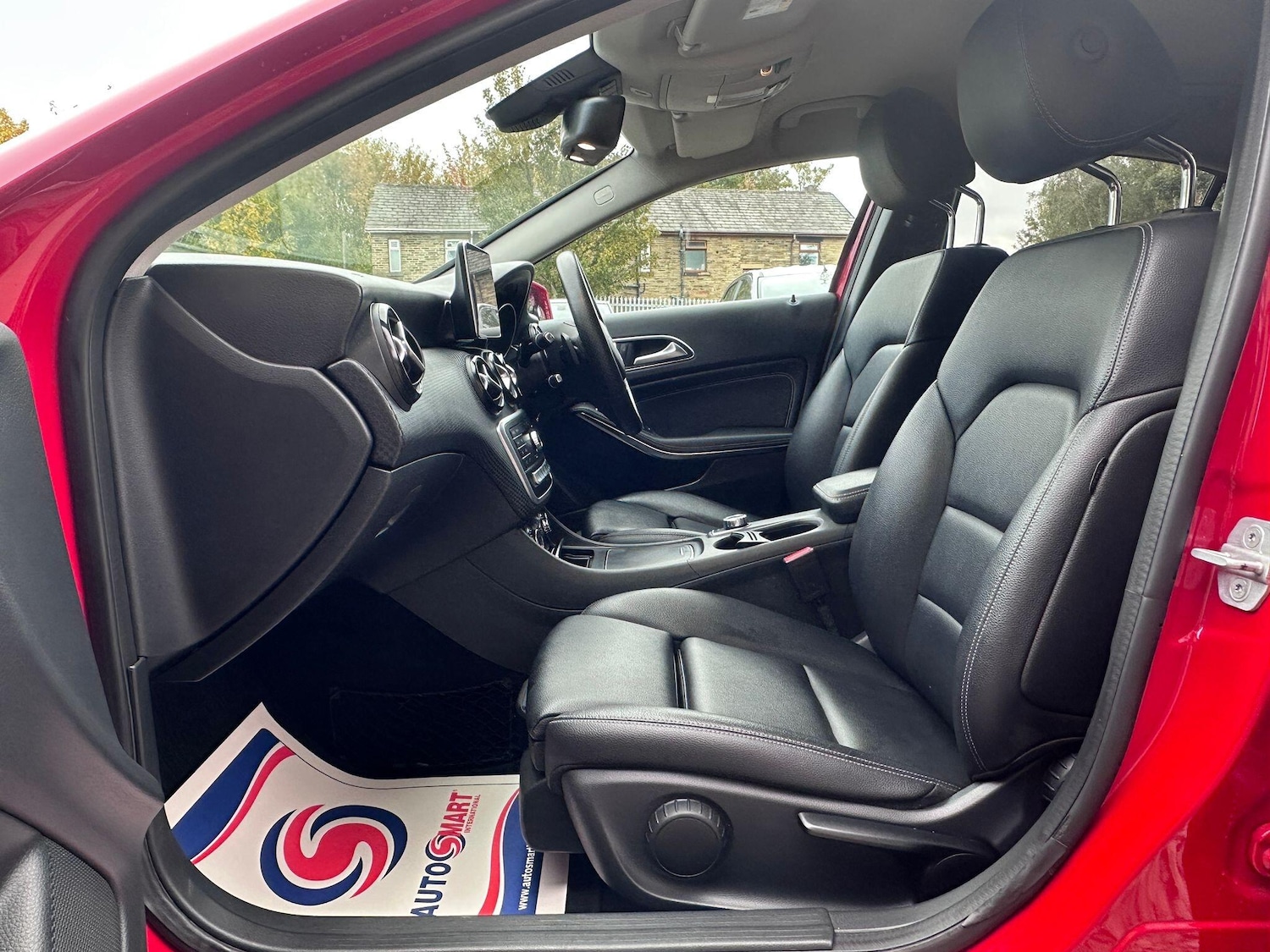 Used Mercedes-Benz A-Class 2016 for sale - 76585375: Photo 6