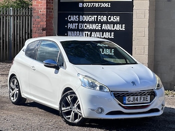 Used Peugeot 208 2014 for sale - 76121471: Photo