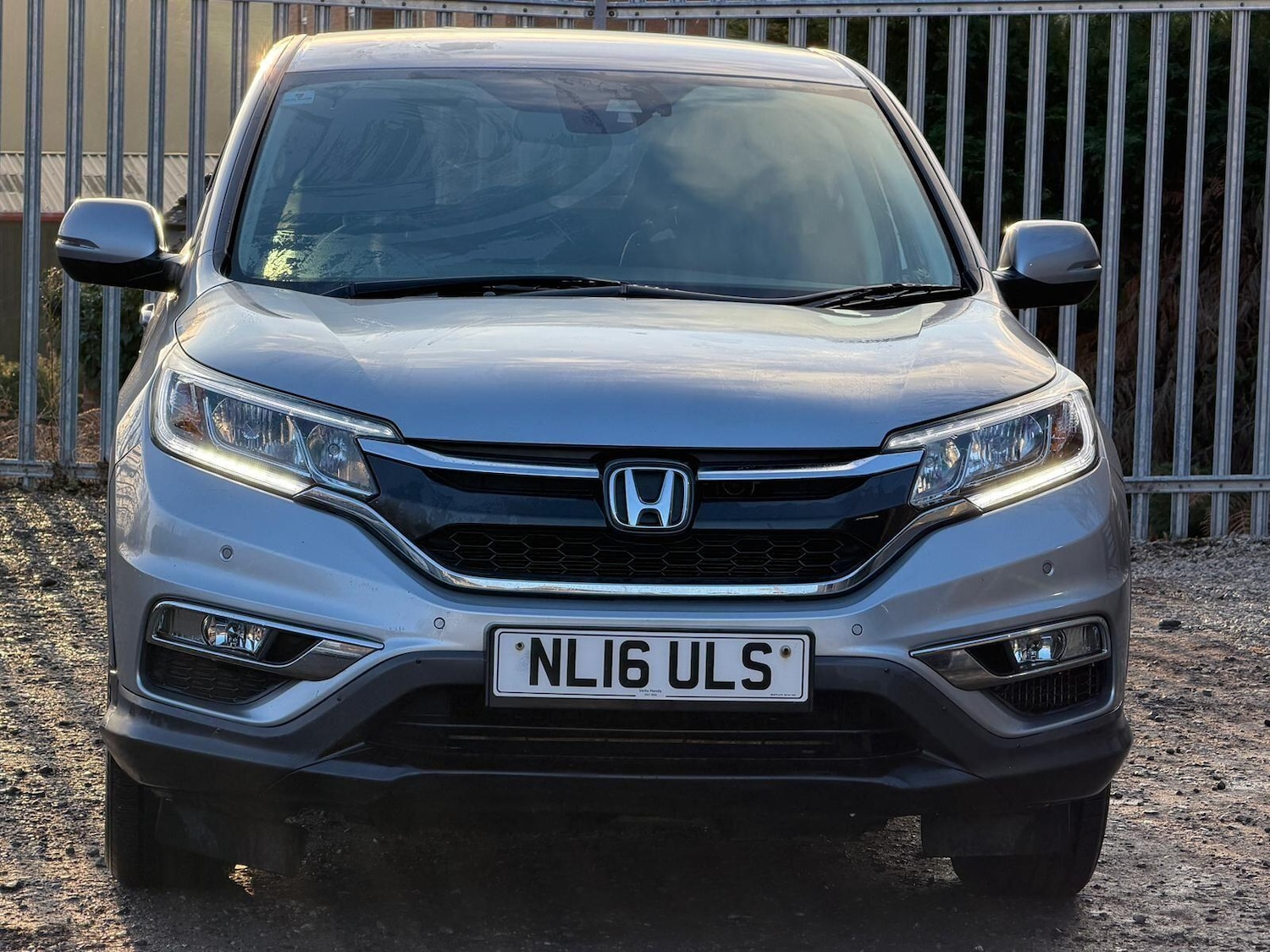 Used Honda CR-V 2016 for sale - 77015615: Photo 2