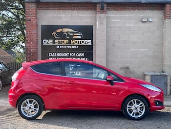 Used Ford Fiesta 2015 for sale - 76121406: Photo