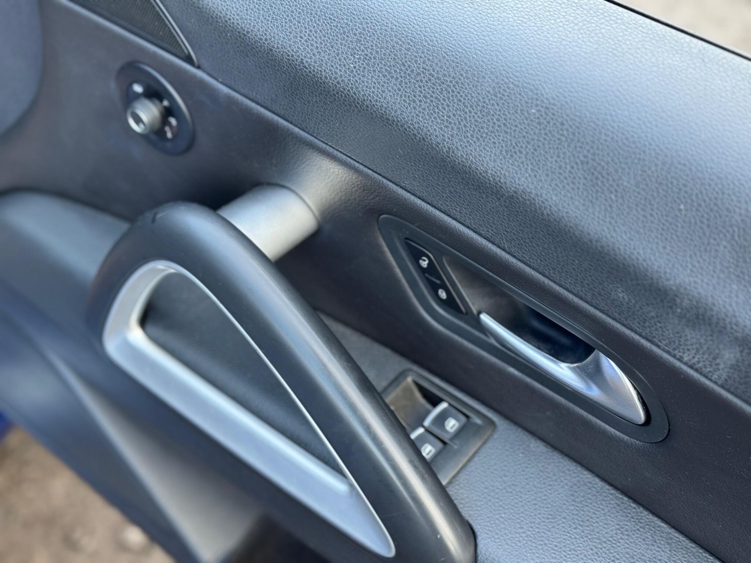 Used Volkswagen Scirocco 2014 for sale - 77238126: Photo 6